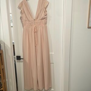 Light pink V-neck dress